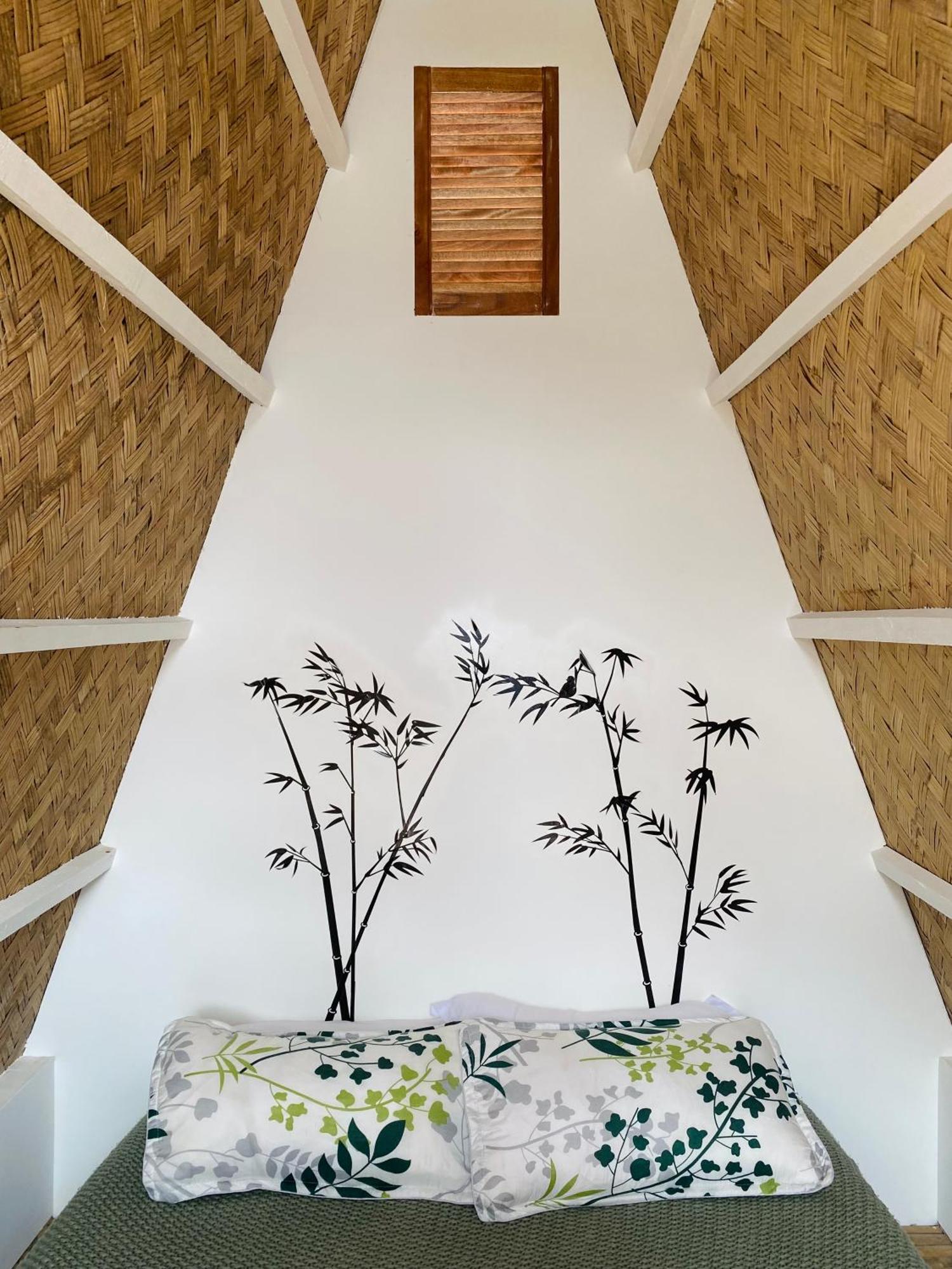 Happy Monkey Hostel 爱妮岛 外观 照片