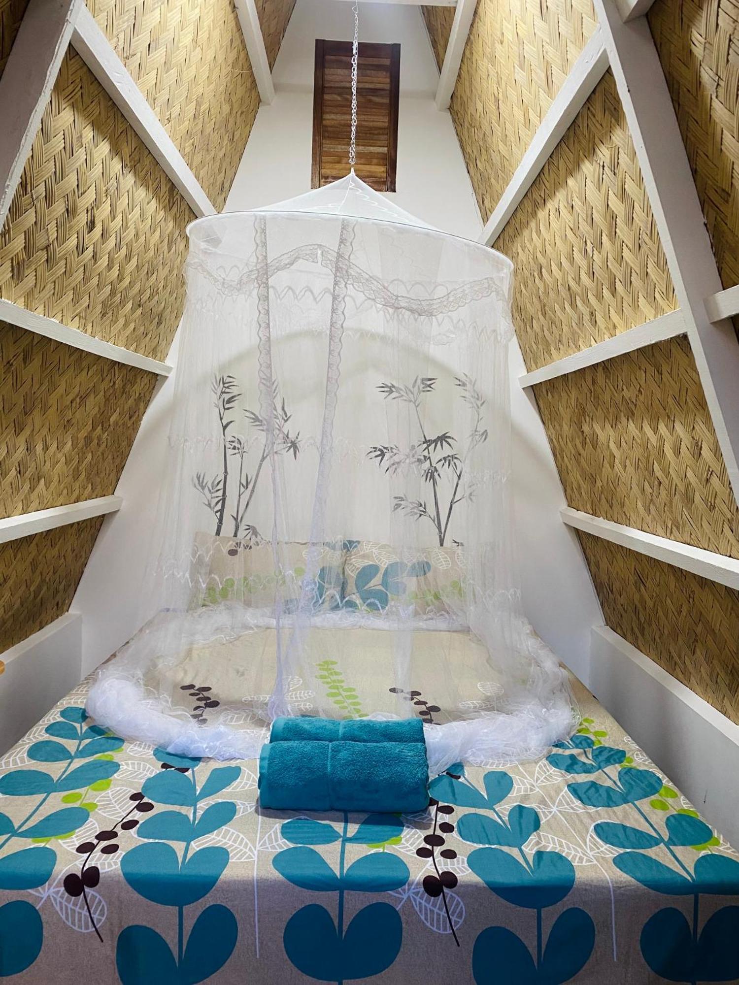 Happy Monkey Hostel 爱妮岛 外观 照片